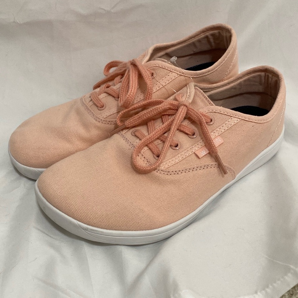 Whitin light pink sneakers womens toe box